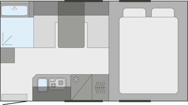 Grundriss der Tischer 260SD mit Seiteneinstieg, Alkovenbett und Küche im Eingangsbereich.